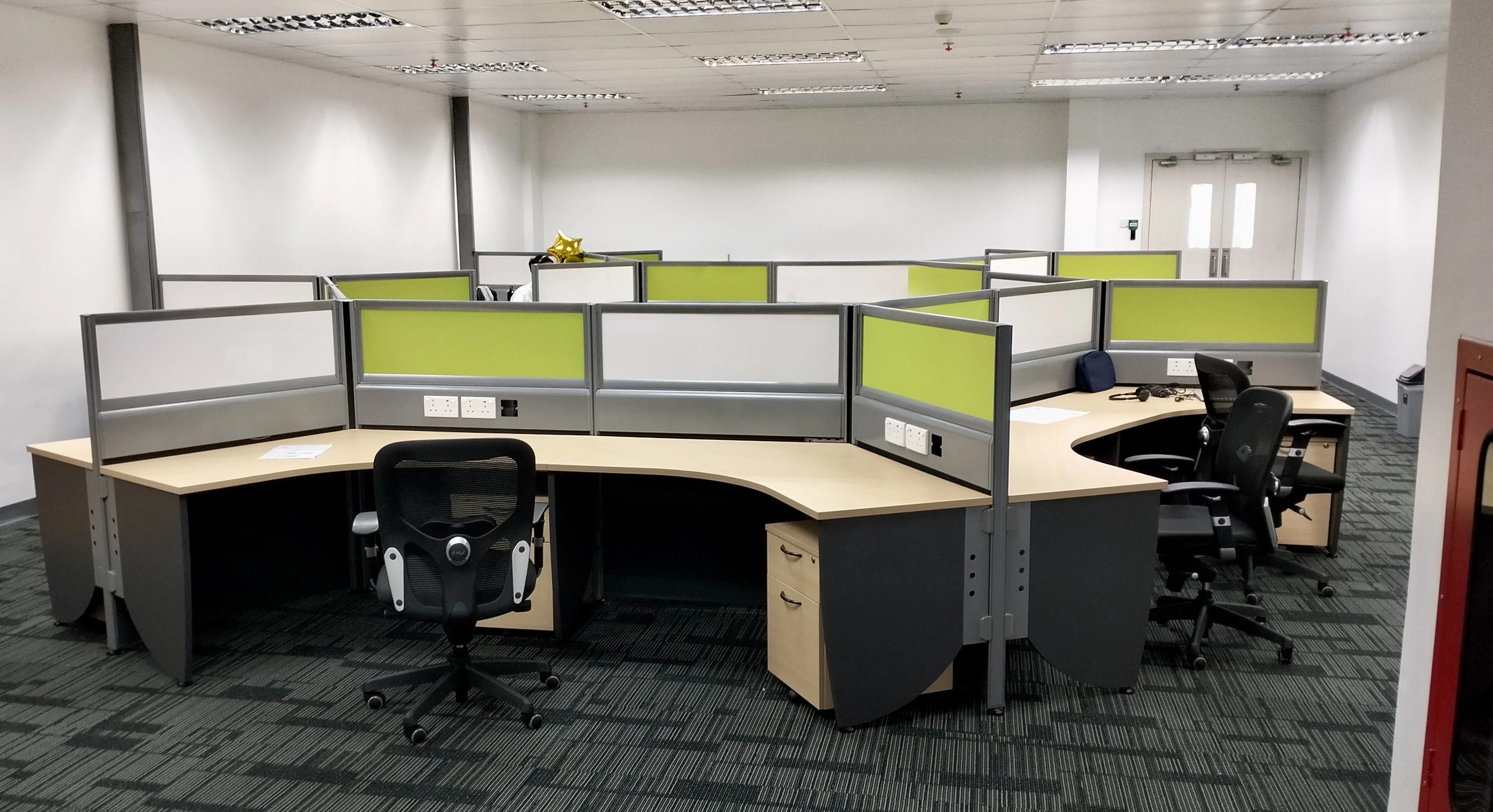 Office Space Design and Furnishing